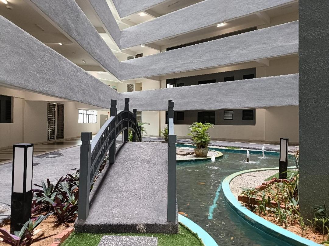 Arc Austin Hills Residensi By Antlerzone Apartment Johor Bahru Exterior photo